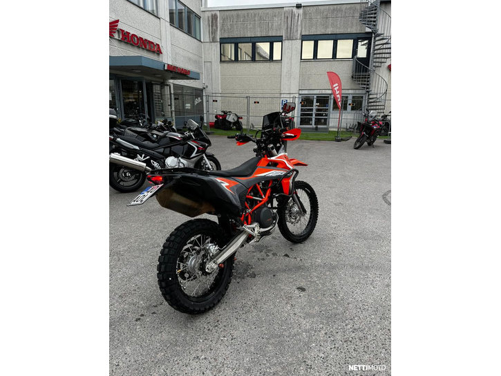 Moottoripyörä KTM 690 2023 25430569