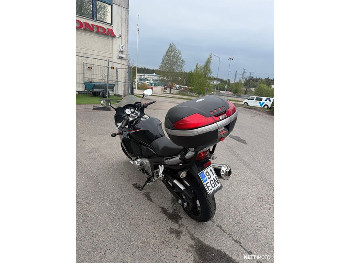 Moottoripyörä Suzuki GSX 2008 25432667