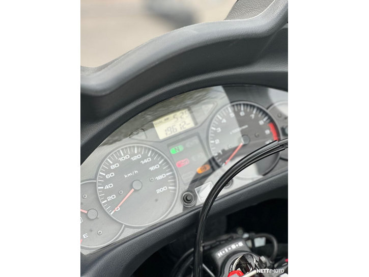 Moottoripyörä Honda NT 2014 25433096