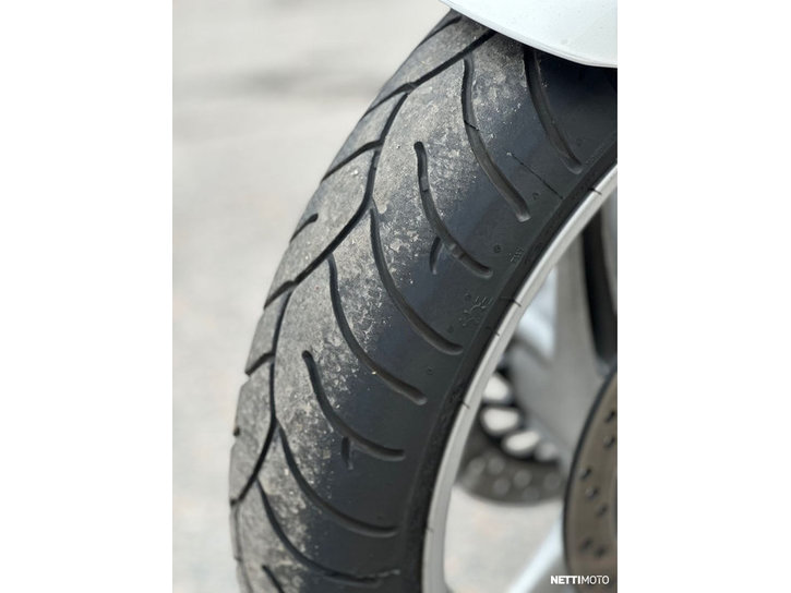 Moottoripyörä Honda NT 2014 25433097
