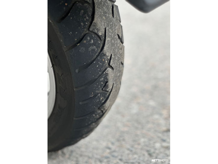 Moottoripyörä Honda NT 2014 25433099