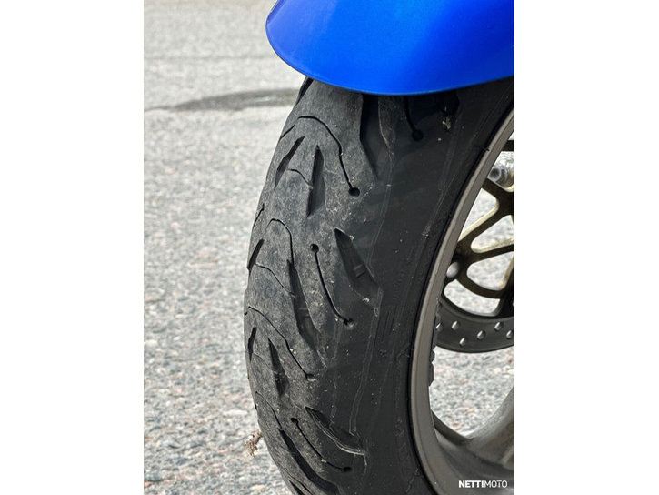 Moottoripyörä Honda CBR 2000 25433121