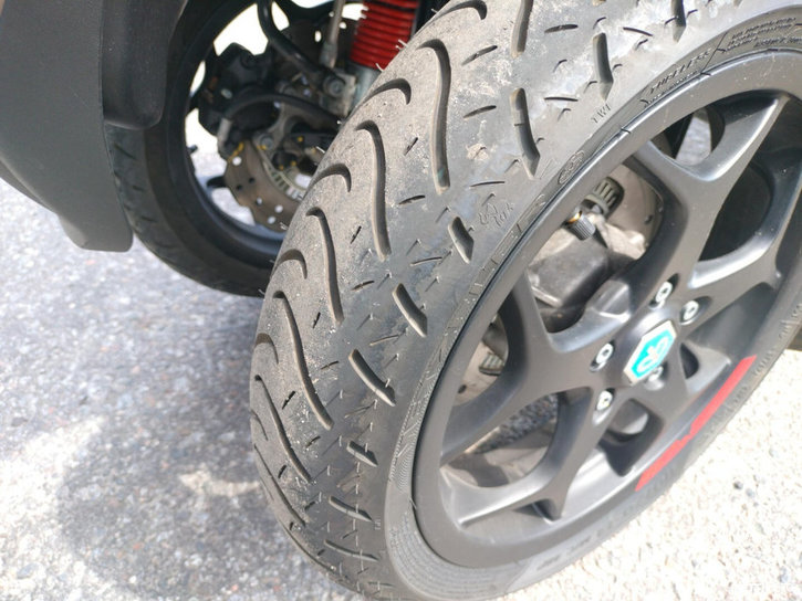 Skootteri Piaggio MP3 2022 25487923