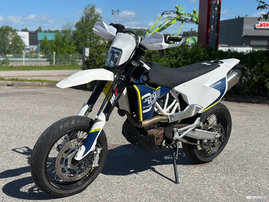 Moottoripyörä Husqvarna 701 2016 25553397