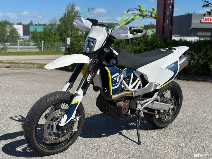 Moottoripyörä Husqvarna 701 2016 25553397