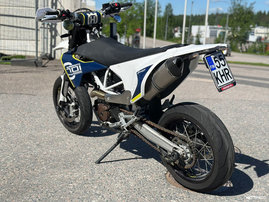 Moottoripyörä Husqvarna 701 2016 25553398