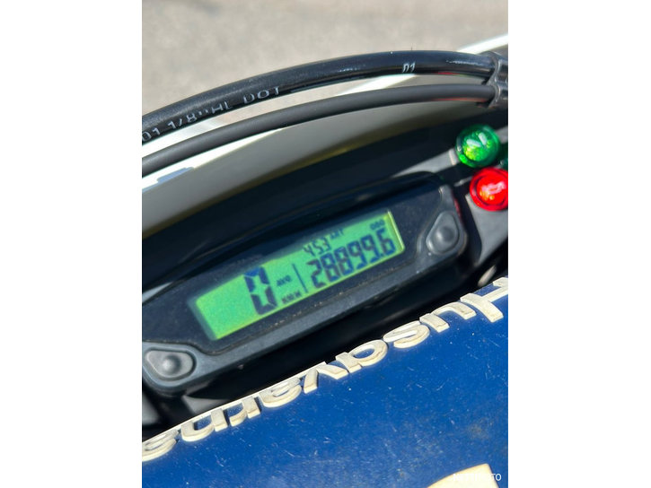 Moottoripyörä Husqvarna 701 2016 25553401