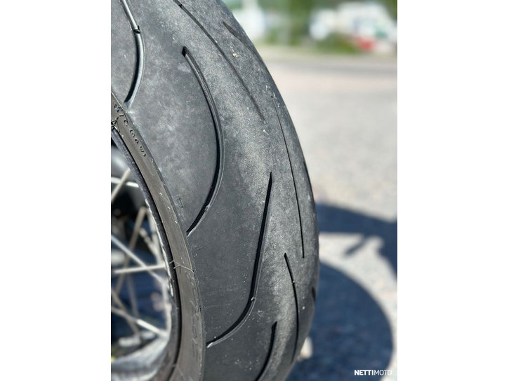 Moottoripyörä Husqvarna 701 2016 25553402