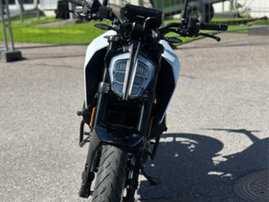 Moottoripyörä KTM 390 2022 25553681