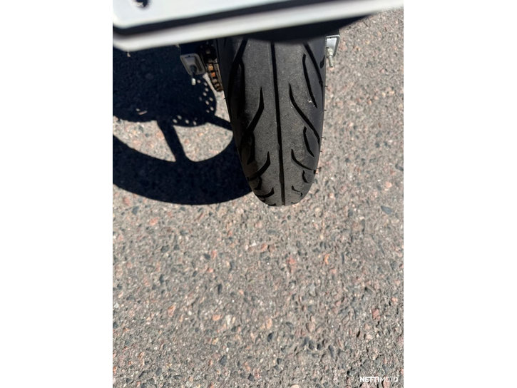 Moottoripyörä Honda CBR 2010 25556202