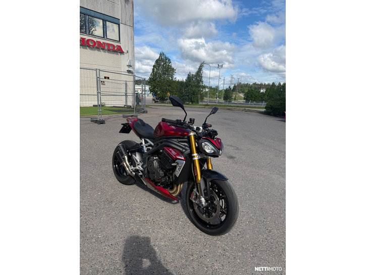 Moottoripyörä Triumph Speed Triple 2024 25573029