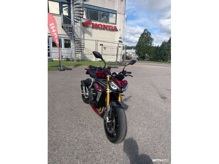 Moottoripyörä Triumph Speed Triple 2024 25573030