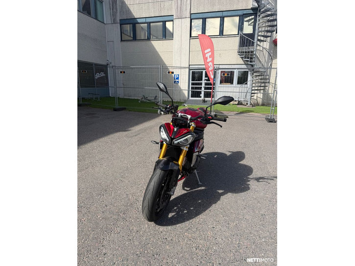 Moottoripyörä Triumph Speed Triple 2024 25573031