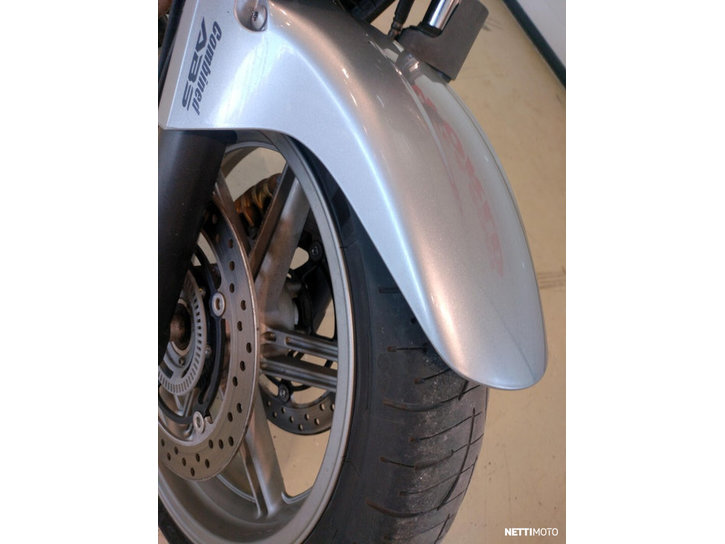 Moottoripyörä Honda CBF 2009 25573522
