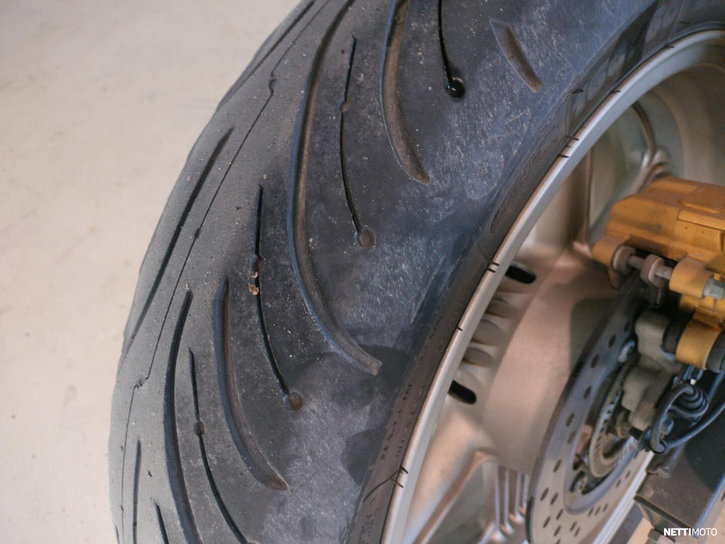 Moottoripyörä Honda CBF 2009 25573524