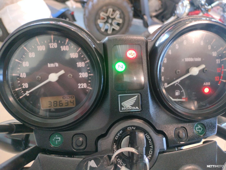 Moottoripyörä Honda CBF 2009 25573527