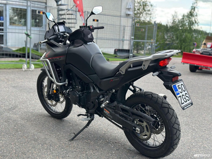 Moottoripyörä Honda XL 2023 25587440