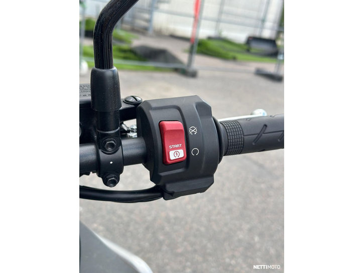 Moottoripyörä Honda XL 2023 25587447