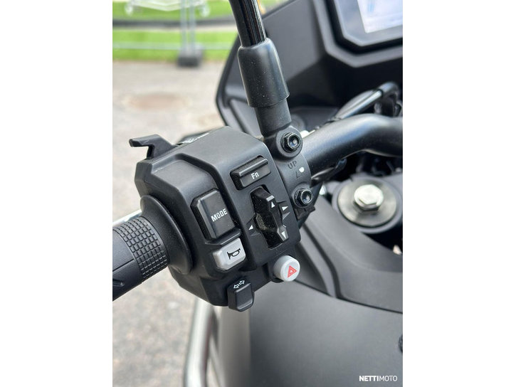 Moottoripyörä Honda XL 2023 25587453
