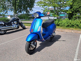 Skootteri Vespa Sprint 2023 25596185