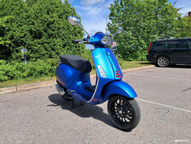 Skootteri Vespa Sprint 2023 25596189