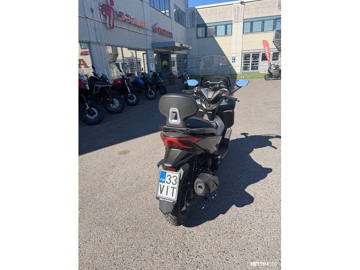 Skootteri Honda Forza 2025 25602818