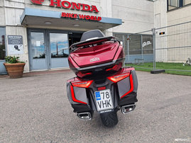 Moottoripyörä Honda GL 2018 25621763