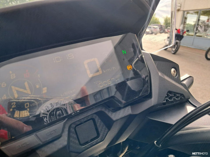 Moottoripyörä Honda CB 2025 25621849