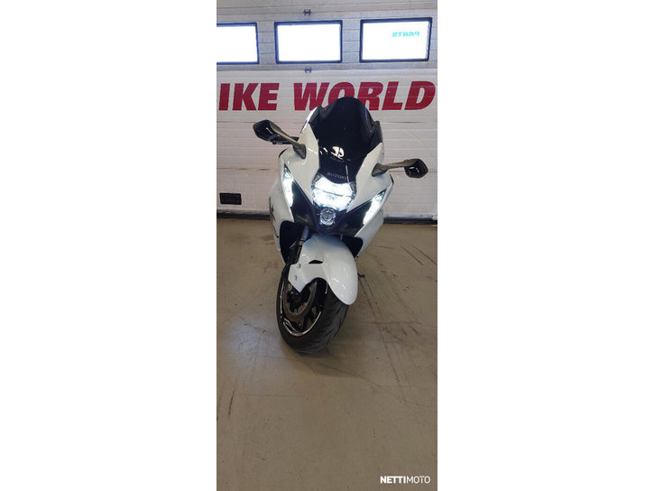 Moottoripyörä Suzuki GSX 2022 25622062