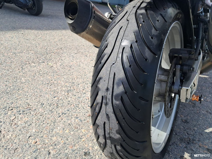 Moottoripyörä Suzuki SV 2003 25636760