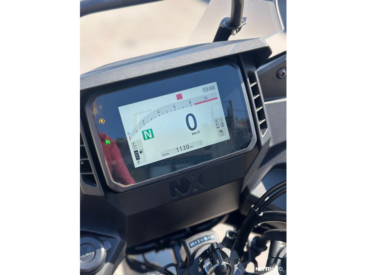 Moottoripyörä Honda NX 2025 25646542