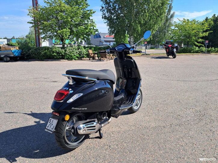 Skootteri Vespa Primavera 2026 25660427