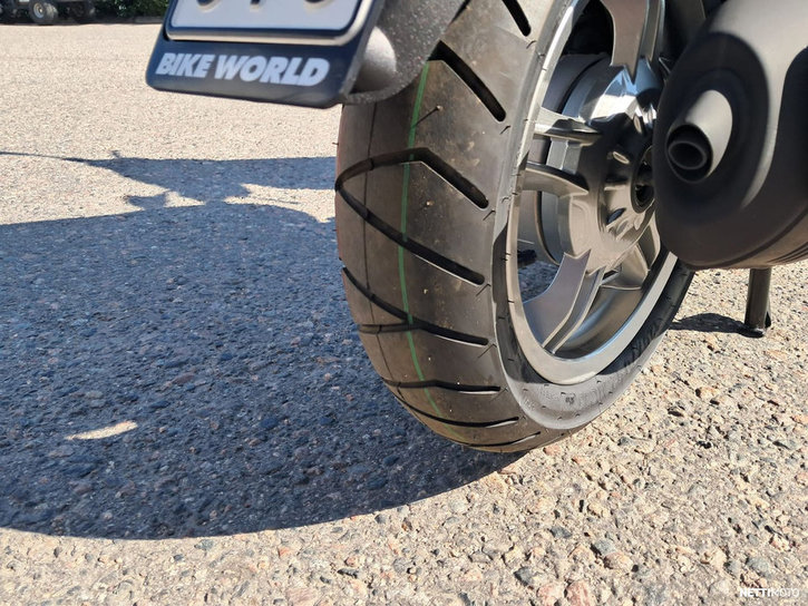 Skootteri Vespa Primavera 2026 25660428