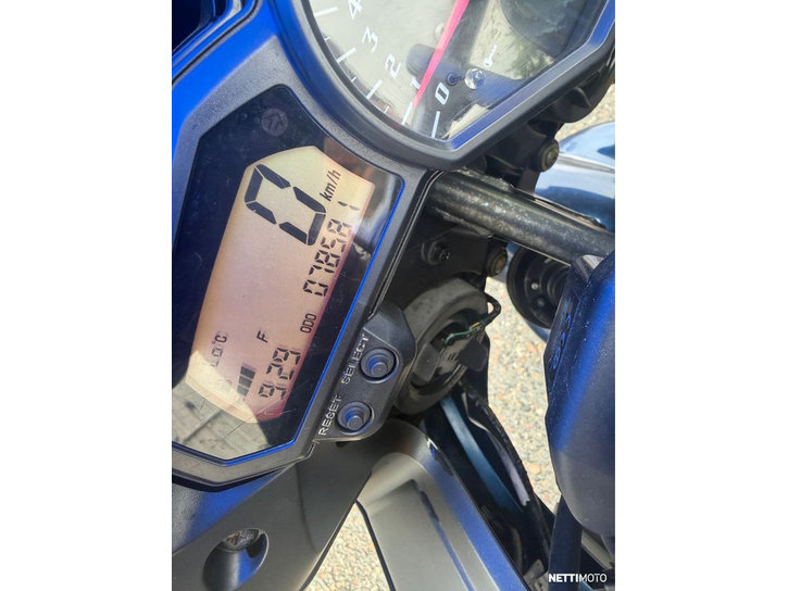 Moottoripyörä Yamaha FZ1 2007 25666655