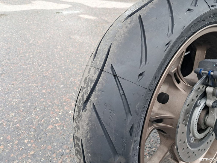Moottoripyörä Honda CB 2021 25667859