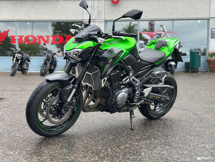 Moottoripyörä Kawasaki Z 2018 25670314