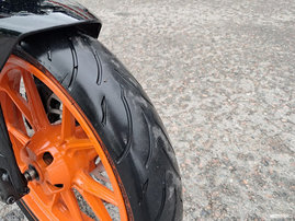 Moottoripyörä KTM 390 2022 25696485
