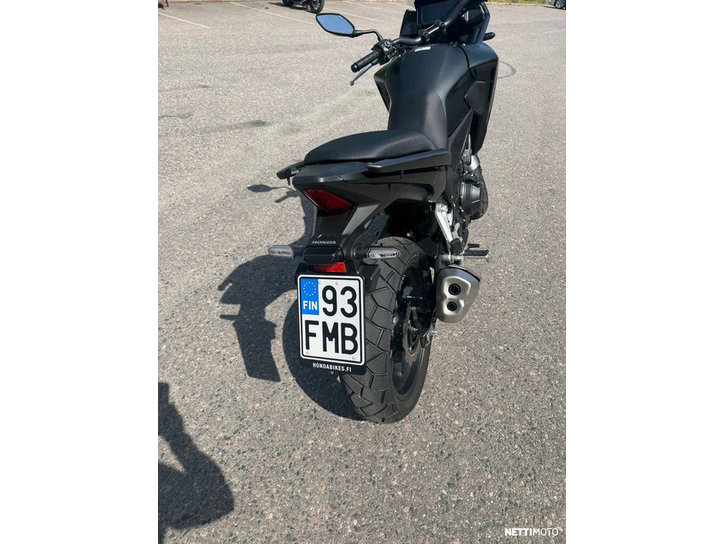 Moottoripyörä Honda NX 2026 25698032