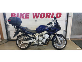 Moottoripyörä Yamaha FZ6-S 2005 25698499