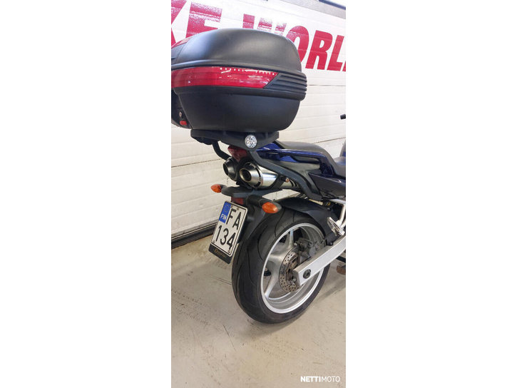 Moottoripyörä Yamaha FZ6-S 2005 25698501