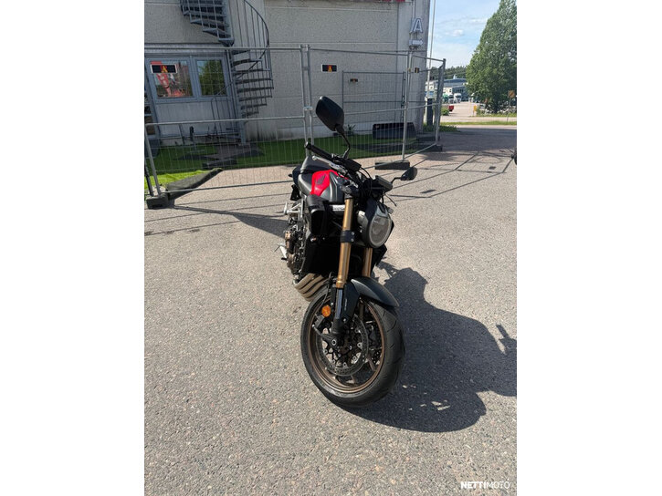 Moottoripyörä Honda CB 2026 25698124