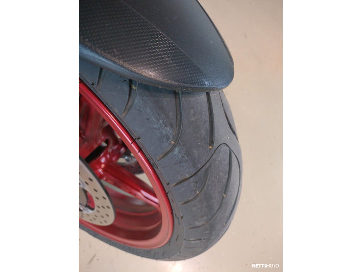 Moottoripyörä Suzuki SV 2024 25769632