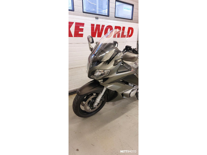 Moottoripyörä Yamaha FJR 2013 25771231