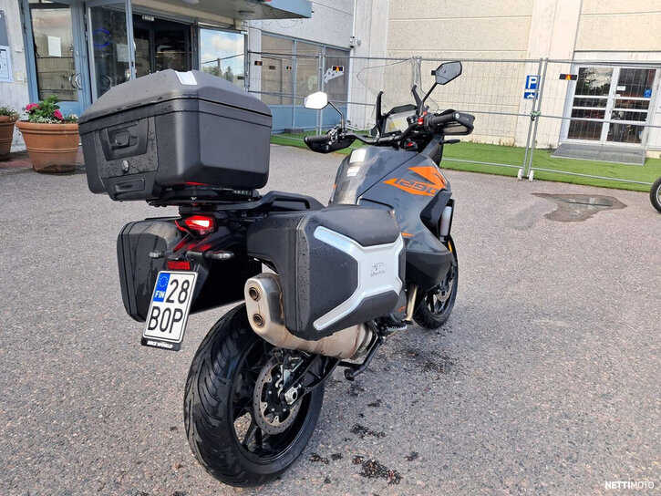 Moottoripyörä KTM 1290 Super Adventure S 2021 25780985