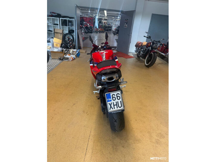 Moottoripyörä Honda CBR 2026 25781362