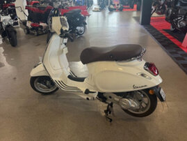 Skootteri Vespa Primavera 2022 25791648