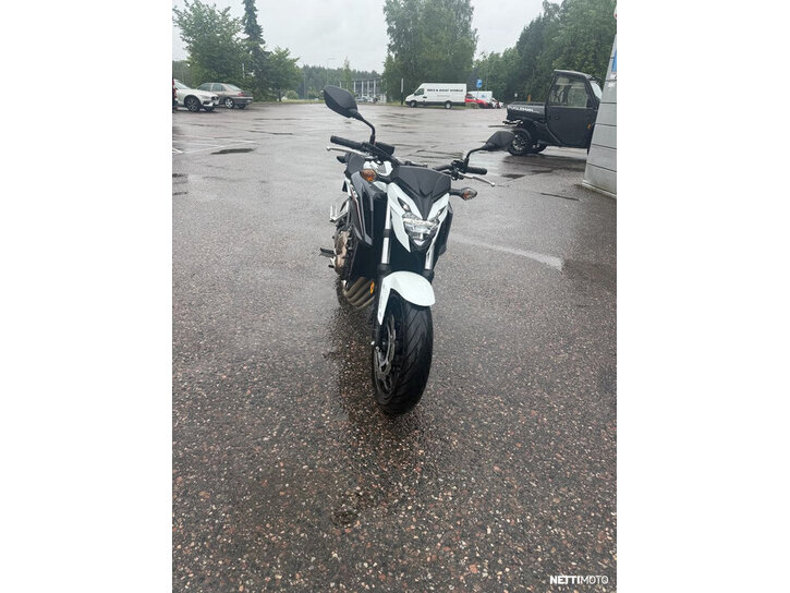 Moottoripyörä Honda CB 2017 25792486