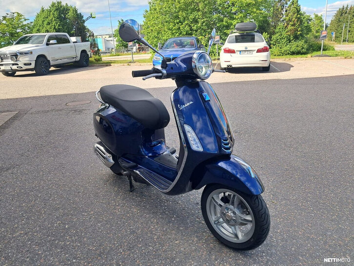 Skootteri Vespa Primavera 2025 25869106