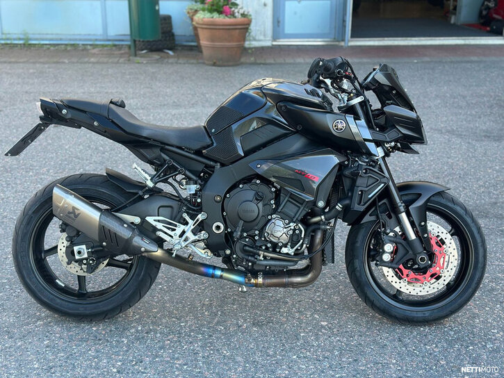 Moottoripyörä Yamaha MT-10 2018 25929118