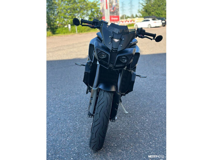 Moottoripyörä Yamaha MT-10 2018 25929129